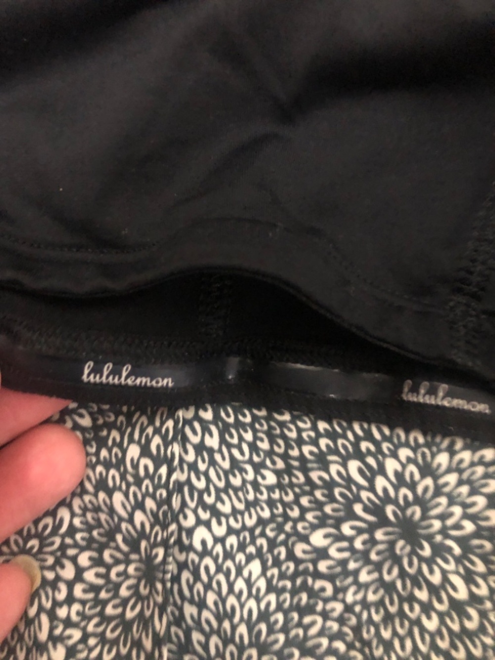 lululemon athletica Circuit Breaker Skirt II size 10 great conditions - Picture 7 of 9